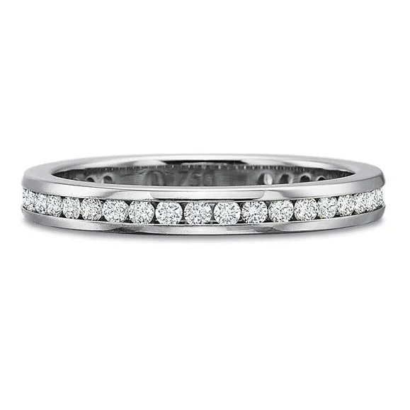 Women’s luxurious engagement ring-Classic Full Round Diamond Channel Set Eternity Band