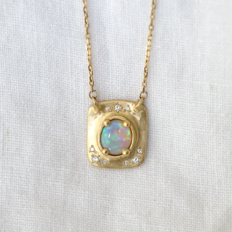 Women’s vintage gold necklace-Opal Cherish Necklace