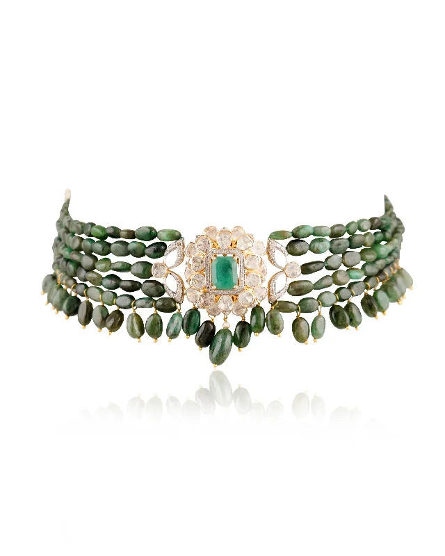 Women’s emerald engagement ring-Anam Polki And Diamond Bead Choker