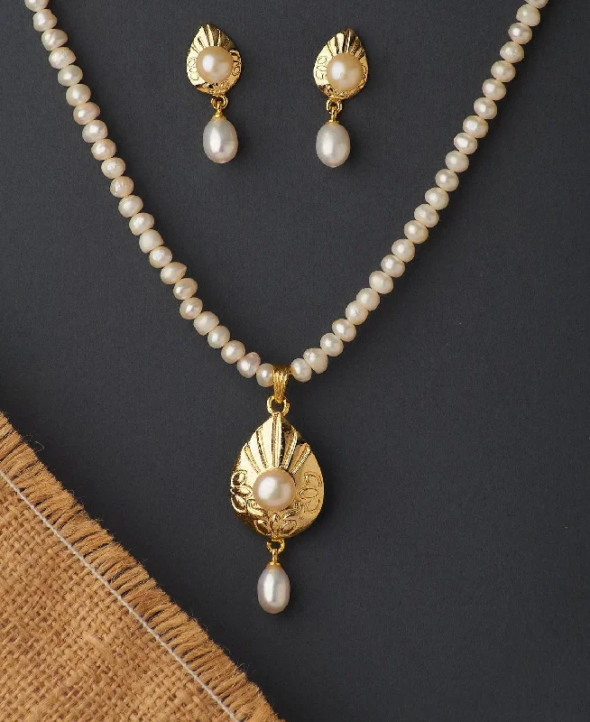 Women’s multistrand necklace-Trendy Real Pearl Necklace Set