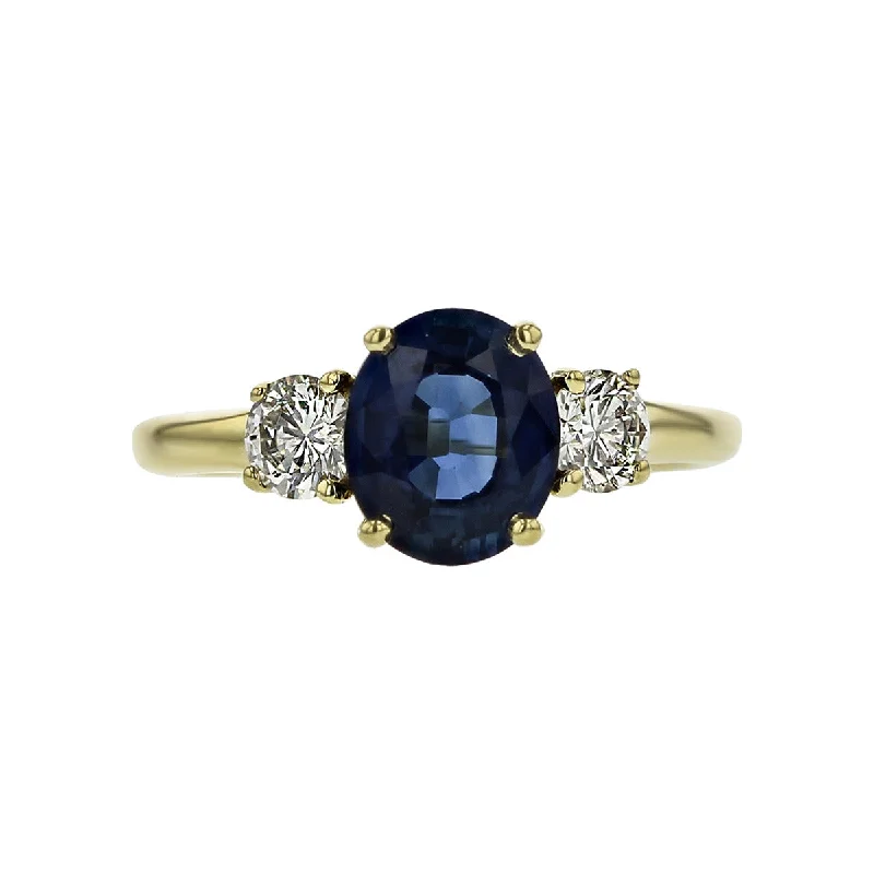 Women’s modern solitaire engagement ring-14K Oval Sapphire and Diamond 3-Stone Ring