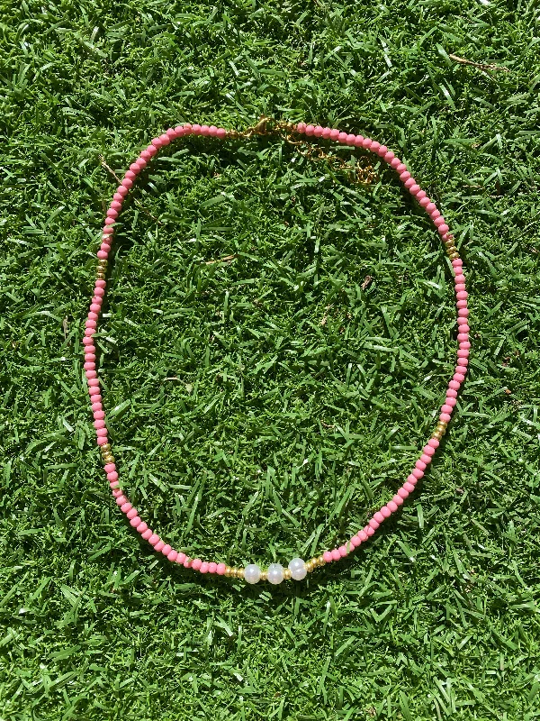 Women’s chain necklace-Bubblegum Pearl Necklace