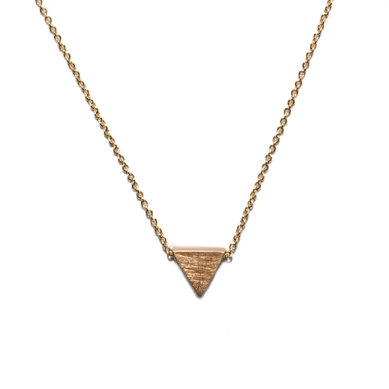 Women’s chunky necklace-<!--NK166-->triangle button necklace