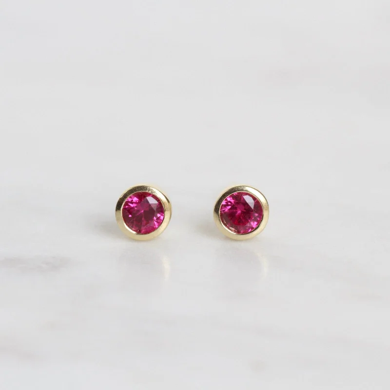 Women’s gold hoop earrings-Mini Synthetic Red Ruby Dot Post Earrings ~ Gold Plated