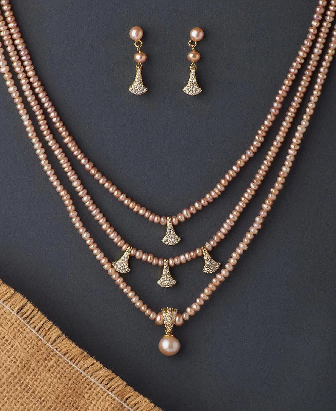 Women’s gold-plated necklace-Vintage Stone Studded Pearl Necklace Set