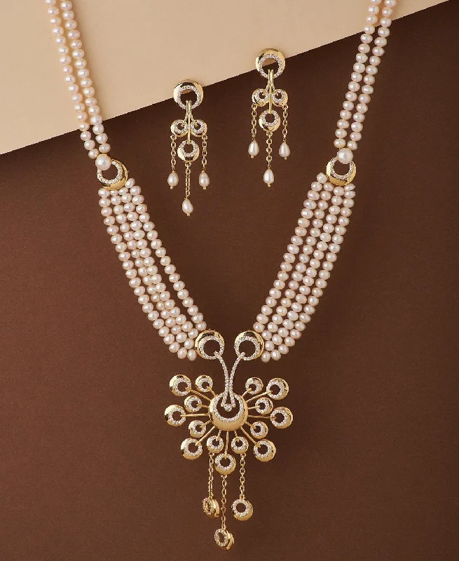 Women’s designer necklace-Vintage Stone Studded Pearl Necklace Set