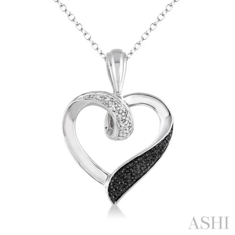 Women’s crystal necklace-1/8 Ctw White and Black Diamond Heart Shape Pendant in Sterling Silver with Chain