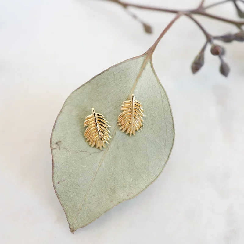 Women’s diamond stud earrings-Downy Feather Stud Earrings in Gold Vermeil