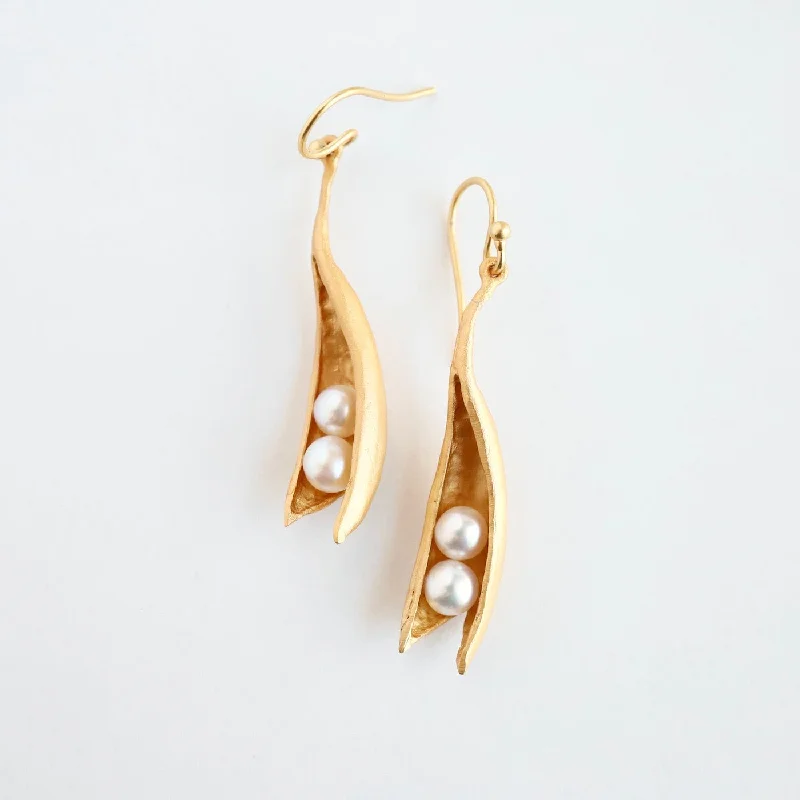 Women’s classy stud earrings-Pea Pod Two Pearl Earrings in Gold