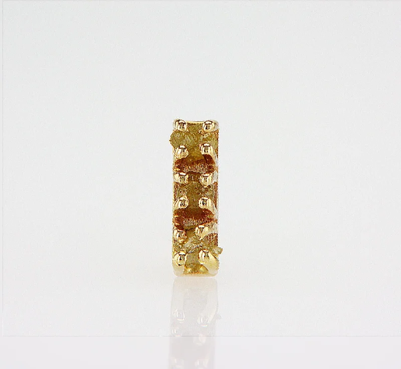 Women’s heart-shaped stud earrings-Natural Yellow Rough Diamonds 0.25 carat. 1 Yellow gold earring bar.