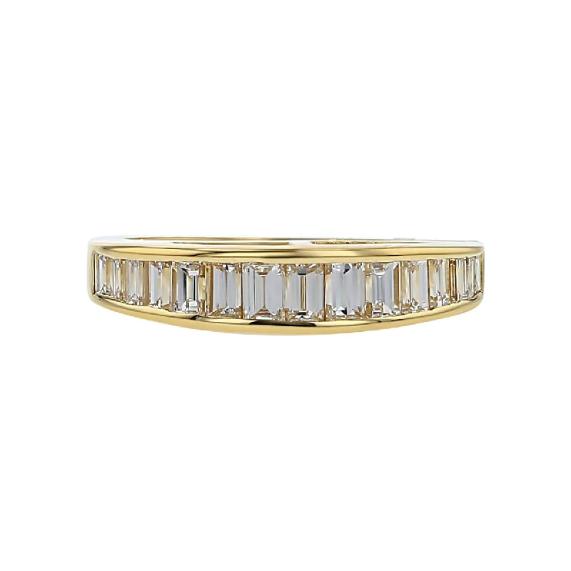 Women’s simple gold engagement ring-Baguette Diamond Band