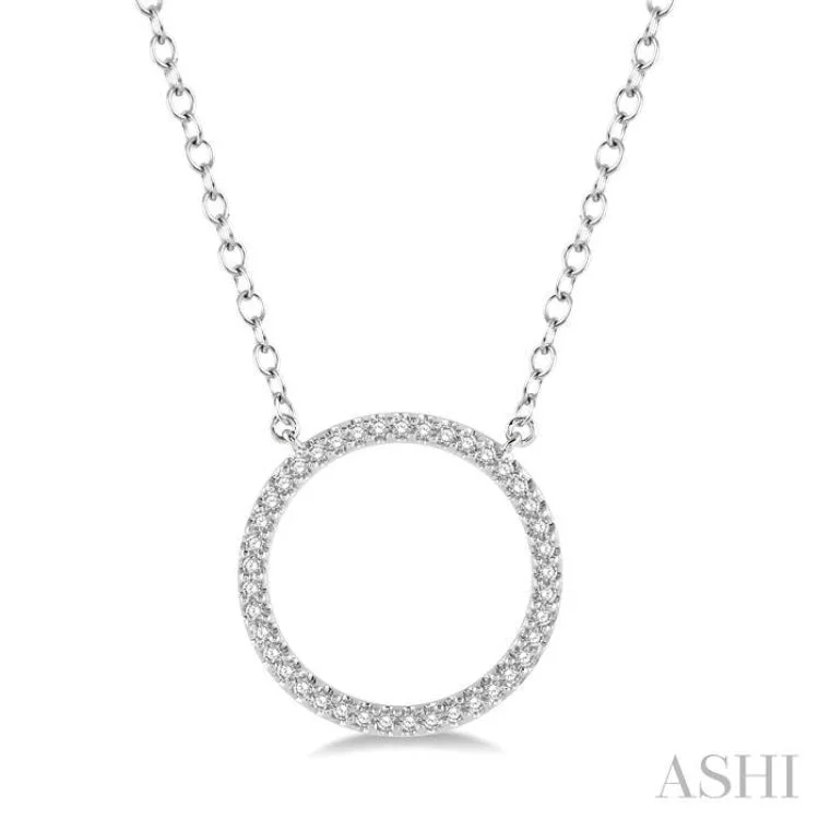 Women’s classic necklace-1/6 Ctw Geometric Circle Round Cut Diamond Pendant With Link Chain in 10K White Gold