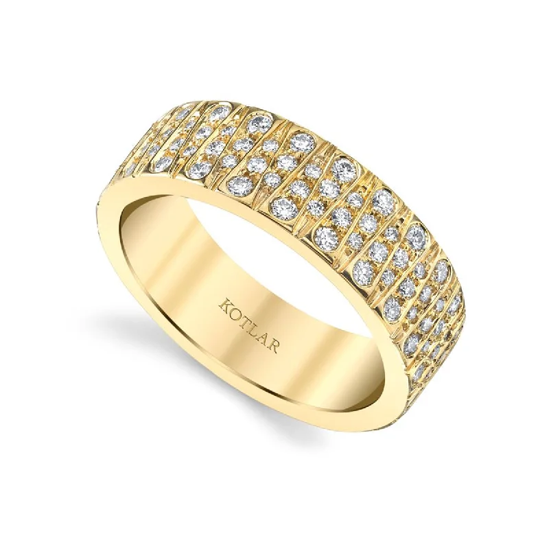 Women’s gold solitaire engagement ring-Hearts and Arrows Diamond Artisan Pave Band