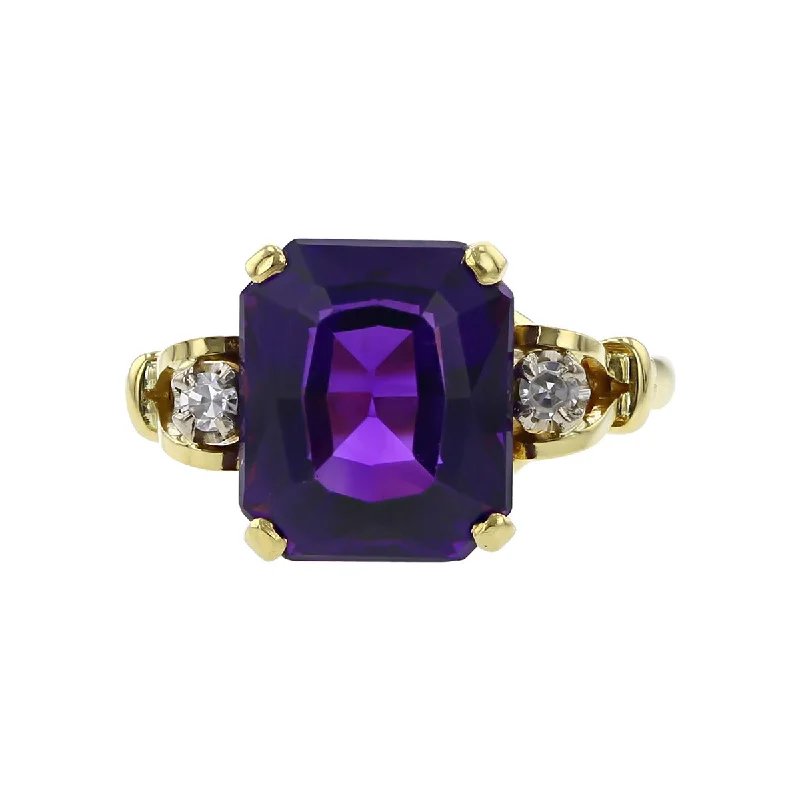 Women’s twisted engagement ring-18K Yellow Gold Amethyst and Diamond Three-Stone Ring