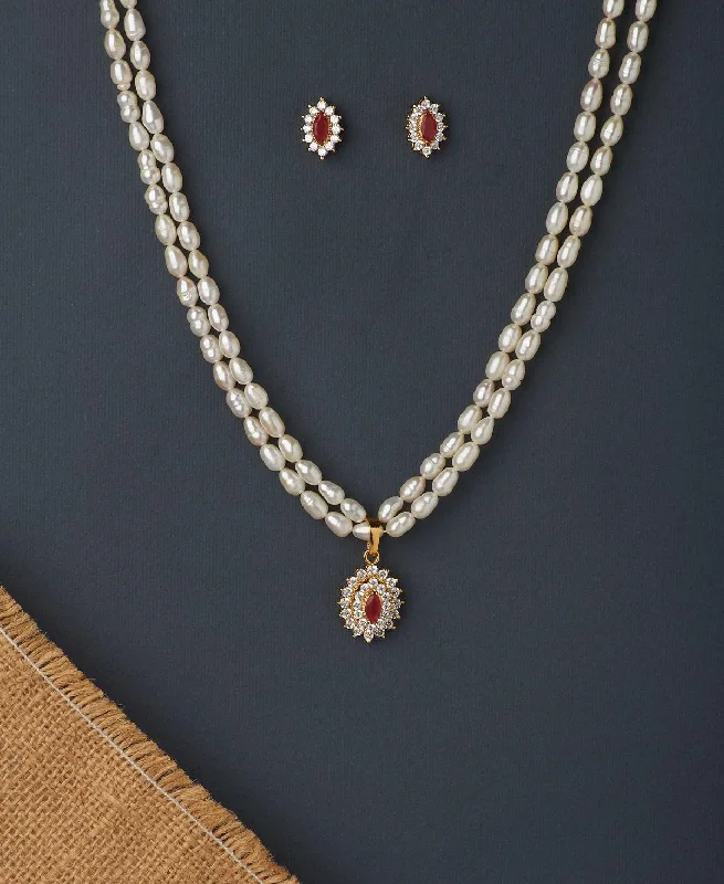 Women’s natural stone necklace-Trendy Stone Studded Pearl Necklace Set