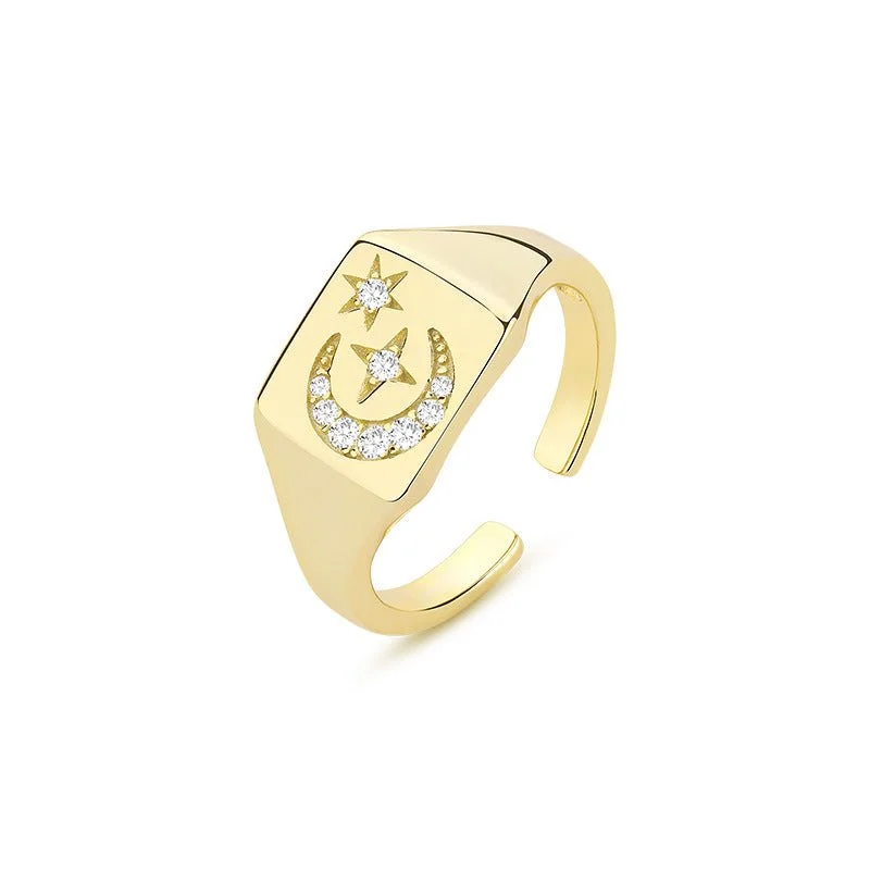 Women’s fashion ring-Moon and Star Gold Vermeil Ring