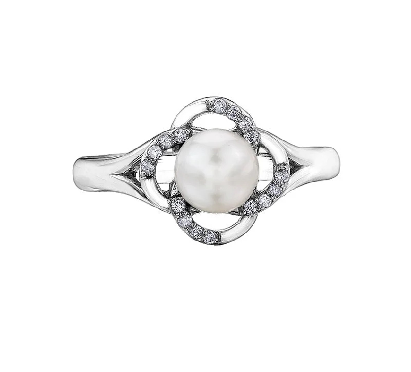 Women’s ring with diamonds-10kt White Gold Pearl and Diamond Flower Ring