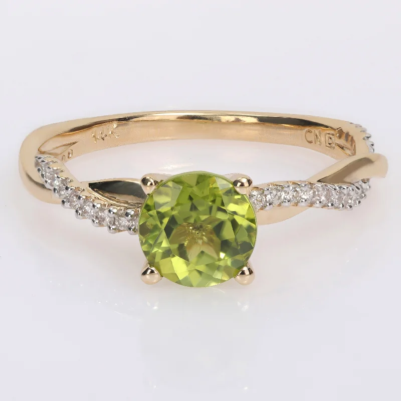 Women’s luxury wedding band-Miadora Peridot and 1/6ct TDW Diamond Crossover Birthstone Ring in 14k Yellow Gold