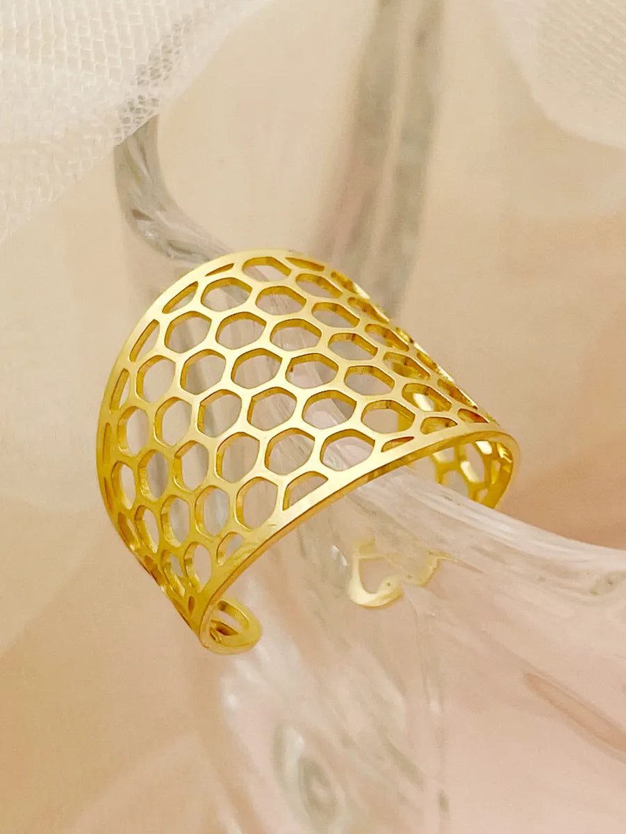 Women’s heart-shaped ring-Casual Simple Style Artistic Honeycomb Stainless Steel Polishing Plating Hollow Out Gold Plated Open Ring