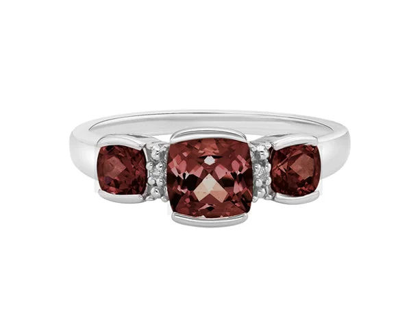 Women’s engagement ring-10kt White Gold Three Across Garnet And Diamond Ring