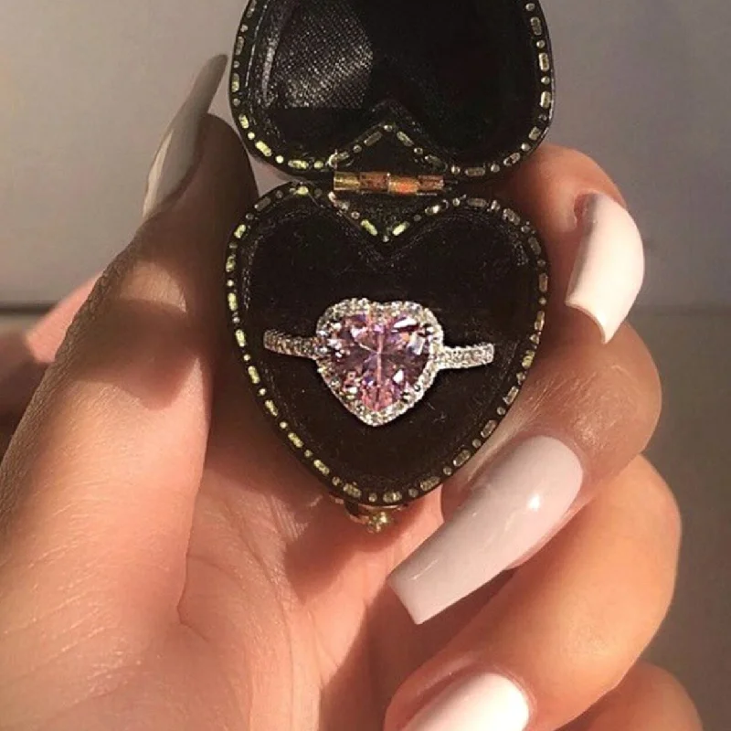 Women’s trendy ring-Pink HeartShaped Rhinestone Ring Platinum Plated Women Jewelry Accessories