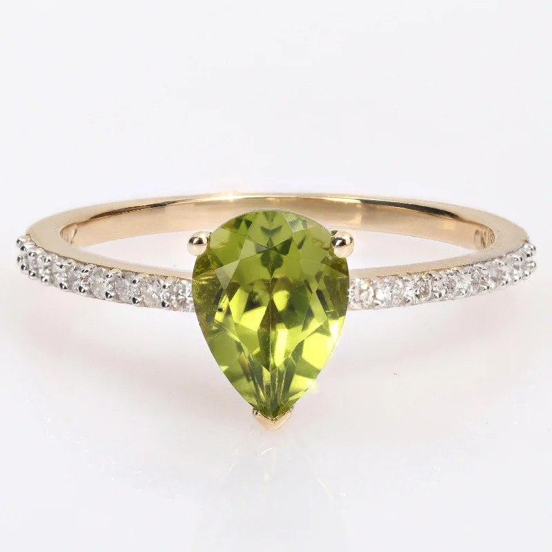 Women’s chunky ring-Miadora Pear-cut Peridot and 1/6ct TDW Diamond Teardrop Ring in 14k Yellow Gold