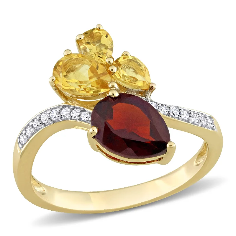 Women’s three-stone ring-Miadora 2ct TGW Pear-Shape Garnet and Citrine and 1/10ct TDW Diamond Toi et Moi Ring in 14k Yellow Gold