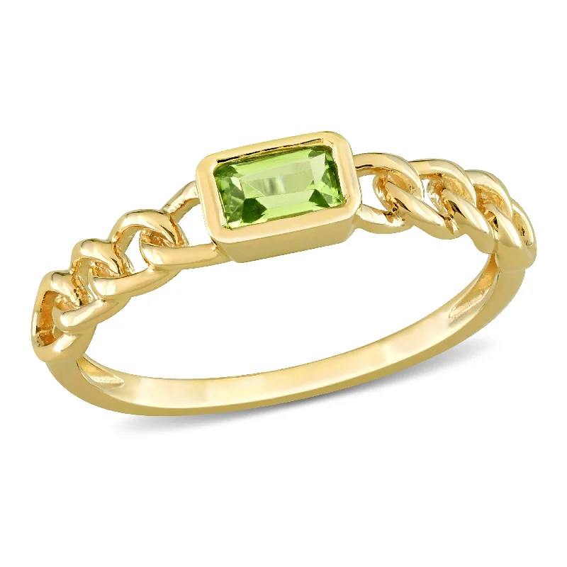 Women’s emerald cut ring-Miadora 1/3ct TGW Octagon-cut Peridot Interlocking Design Ring in 14k Yellow Gold