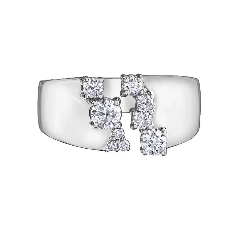 Women’s art deco ring-10kt White Gold 0.50cttw Diamond Ring