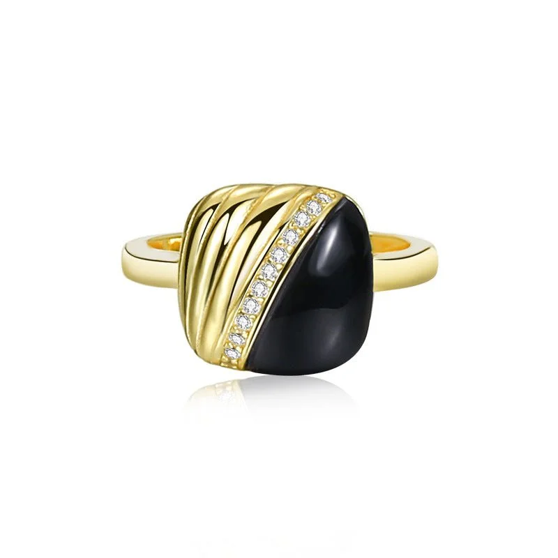 Women’s crystal ring-Square Black Agate Ring in Silver